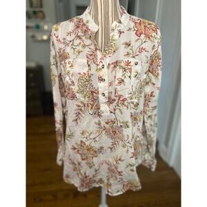 Eden & Olivia floral print Henley placket roll tab blouse